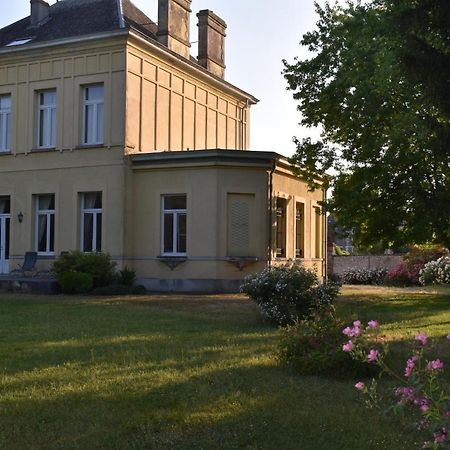 Petit Chateau A La Campagne. Beloeil Buitenkant foto